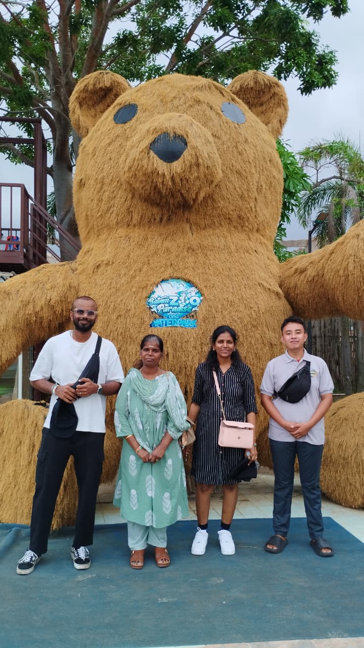 Guest at Batam Zoo